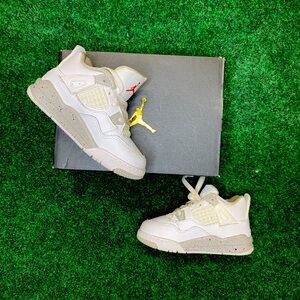 Jordan 4s White
